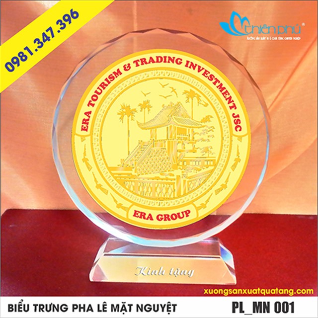 Biểu trưng pha lê giá rẻ