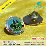 Huy hiệu đồng KWC