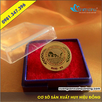 cơ sở sản xuất huy hiệu đồng